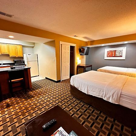 Hawthorn Extended Stay By Wyndham Wichita Exterior foto