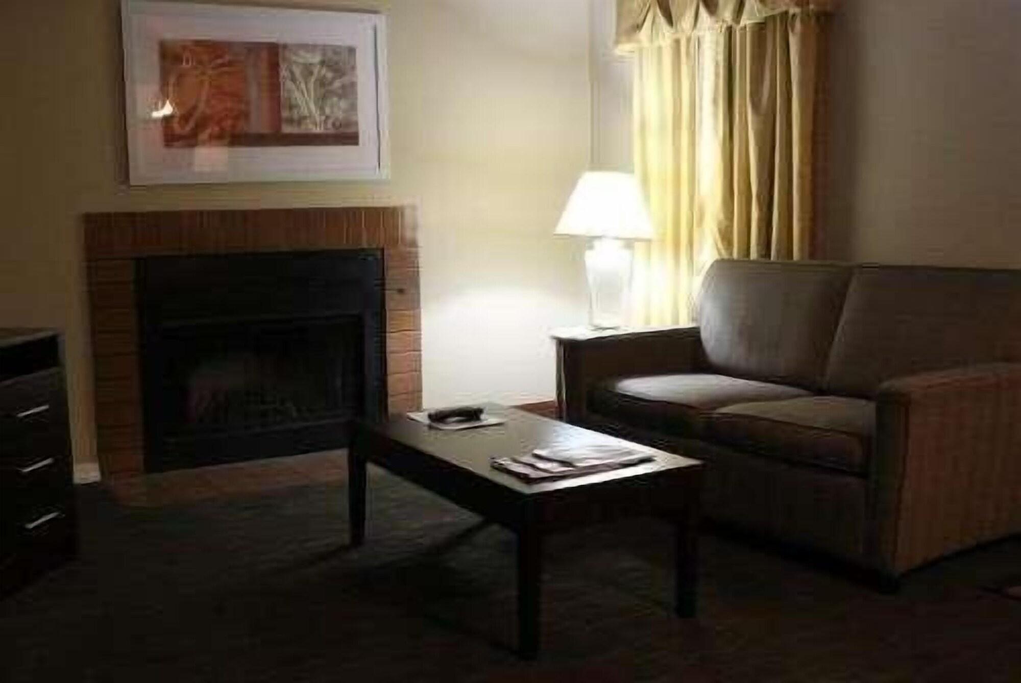 Hawthorn Extended Stay By Wyndham Wichita Exterior foto